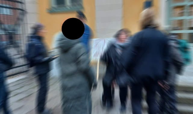 grupp som ska överlämna namninsamling